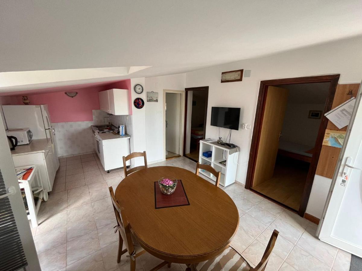 Apartments Tea Karlobag Dış mekan fotoğraf