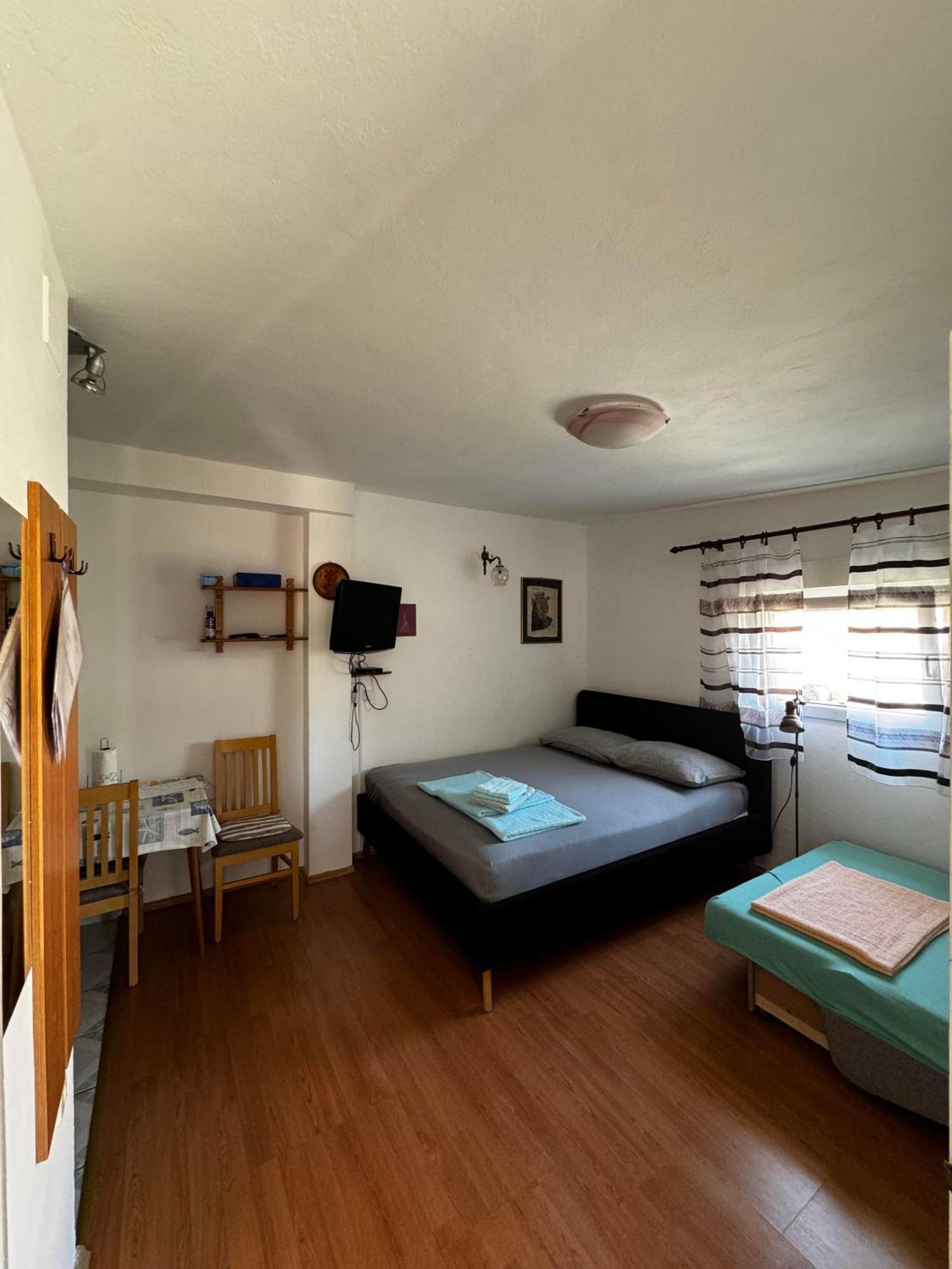Apartments Tea Karlobag Dış mekan fotoğraf
